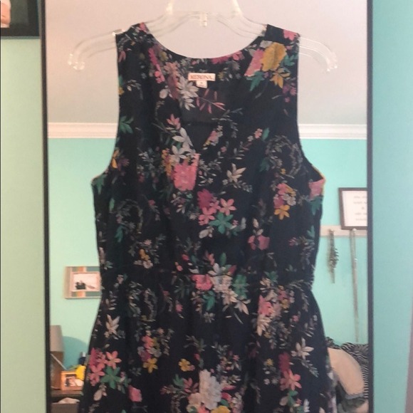 Merona Navy Floral Maxi Dress V Neck Sleeveless Tiered Hem Size M - Picture 4 of 5
